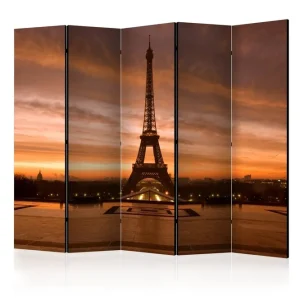 Rumsavdelare - Eiffel tower at dawn II 225x172 Artgeist sp. z o. o. - Inredning Erbjudande