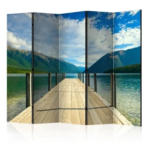 Rumsavdelare - Mountain lake bridge II 225x172 Artgeist sp. z o. o. - Inredning Köp nu
