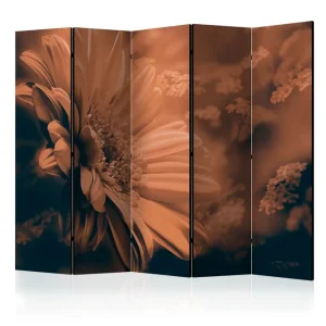 Rumsavdelare - Gerbera in bronze II 225x172 Artgeist sp. z o. o. - Inredning Lågt pris