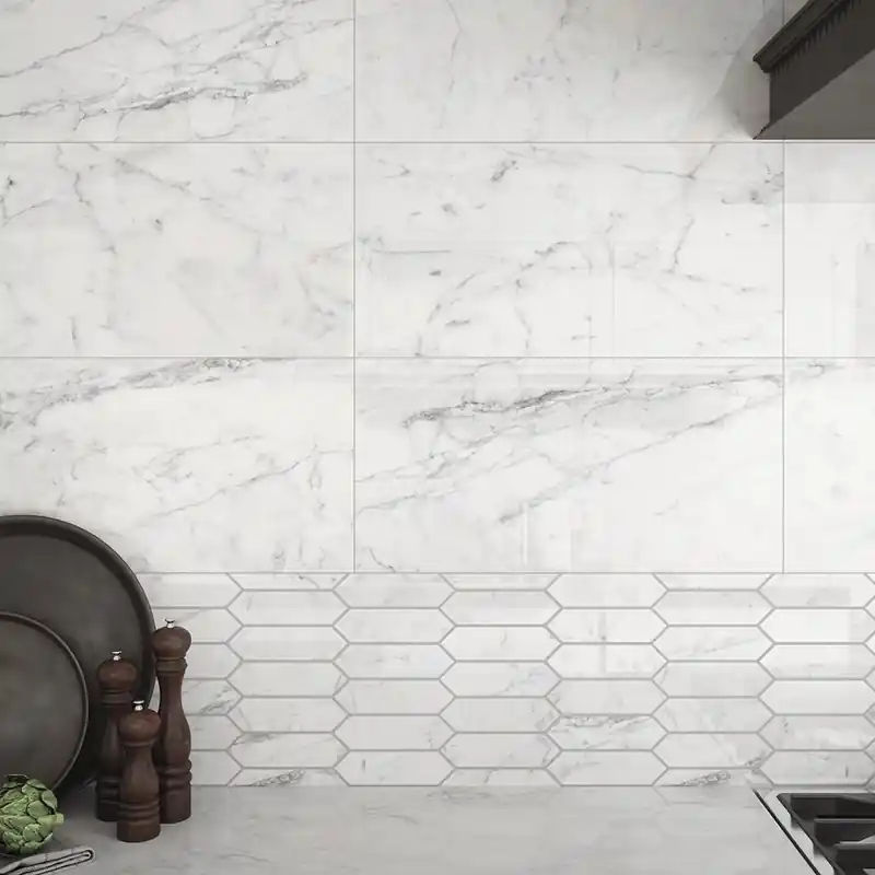 Begränsat antal Klinker Lhådös Carrara Marmor Blank 30x60 cm