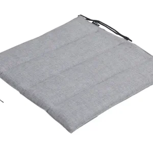 Kampanjpris Delia sittdyna - Ljusgrå 41 x 43 cm från Brafab- Bra Möbler