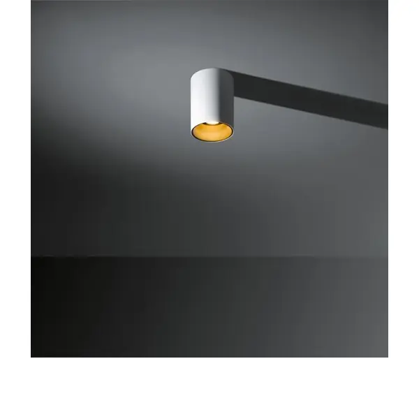 Lotis Tubed Surface Vit/Guld Downlight Gu10 Exkl. Ljuskälla Outlet